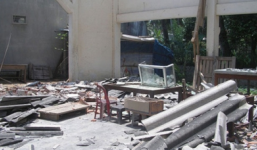 Sập chợ Châu Me ở Quảng Ngãi