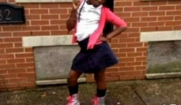 Bé trai 2 tuổi bắn chết chị gái 11 tuổi