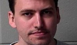 Doanh nhân đăng video lạm dụng tình dục trẻ 13 tuổi 