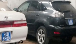 2 xe biển xanh công an Thanh Hóa dùng chung biển số khủng