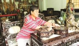 'Lác mắt' chiêm ngưỡng 'hàng độc' cổ xưa của Công tử Bạc Liêu