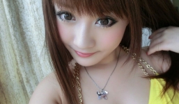 Cô gái mặt xinh, dáng chuẩn khiến dân mạng mê mẩn