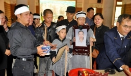 Vụ Cát Tường: Gia đình chị Huyền sẽ cho 2 cháu mang di ảnh mẹ đến tòa