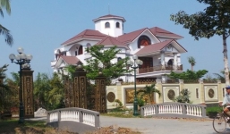 Vụ biệt thự ông Truyền: Tài sản của bố hay con, xem thuế là ra hết