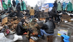 LHQ cáo buộc Nga tập trung 40.000 quân trên biên giới Ukraine