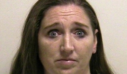 Mẹ ruột giết chết 7 trẻ sơ sinh và giấu xác trong nhà để xe