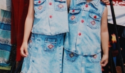 Uống nước giếng, một làng có 70 cặp song sinh?