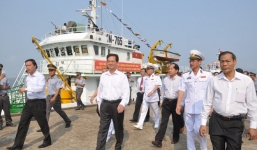 Thủ tướng Nguyễn Tấn Dũng tham dự lễ ra mắt Kiểm ngư Việt Nam