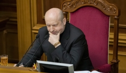 Kiev bắt đầu khởi động quân đội ở đông Ukraine