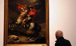 Bộ tóc vô giá của Napoleon bị trộm sau 10 phút