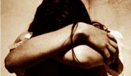 Chấn động nữ giáo viên bị học trò 12 tuổi cưỡng hiếp