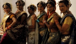 Ấn Độ chính thức công nhận người chuyển giới thuộc 'giới tính thứ 3'