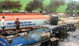 Nóng từ địa phương ngày 16/4: Thanh Hóa - Cháy lớn khi bơm dầu vào bể chứa, 2 người bị thương