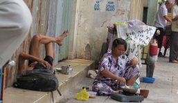 Gia đình bốn thế hệ 'cái bang' giữa Sài thành