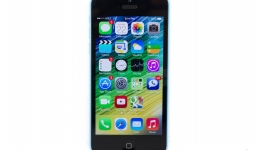 iPhone 5c bản 8GB bán ra ở nhiều nước Châu Âu