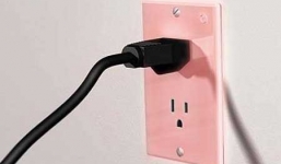 Nóng từ địa phương ngày 17/4: Bình Phước - Chồng giăng bẫy điện giết vợ, tạo hiện trường giả