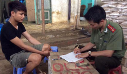 Hà Nội: Bắt quả tang một cơ sở sản xuất phụ gia giả