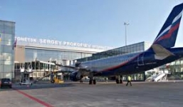 Ukraine: Người biểu tình cướp sân bay, đài truyền hình