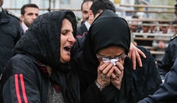 Chùm ảnh xúc động tử tù thoát chết vài giây trước khi hành hình