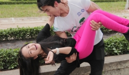 Trương Nam Thành tận tình dạy hotgirl tập nhảy