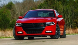 Dodge Charger 2015 : Gã cơ bắp mềm mại