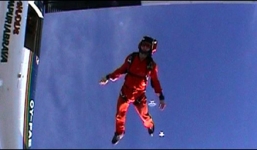 10 tai nạn thoát chết thần kỳ (P1)