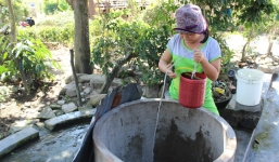 Chuyện kỳ lạ nơi con gái xinh đẹp muốn lấy chồng phải có... răng giả