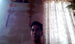 Thầy bói mắng khách sa sả vì chỉ đặt lễ 50.000 đồng