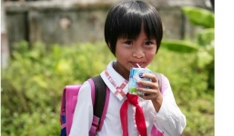 Uống sữa - Lợi ích sức khỏe và một số phản ứng của cơ thể