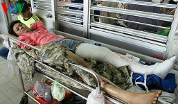 Khởi tố đối tượng đánh gãy chân người yêu của con gái