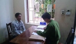 Kẻ bịt mặt khống chế đôi trai gái bên bờ biển