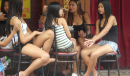 Phó Giám đốc công an thành phố bảo kê mại dâm