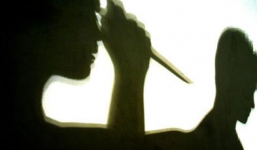 Vợ không cho quan hệ, chồng đâm chết con gái sơ sinh