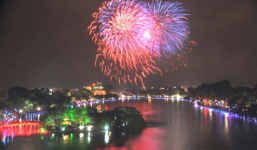 Hà Nội bắn pháo hoa tại 30 điểm mừng 60 năm giải phóng Thủ đô