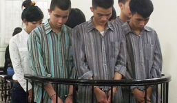 Nữ quái 9X sống 'bầy đàn' cầm đầu băng cướp