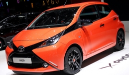 Toyota Aygo mới tiêu thụ xăng như Honda SH