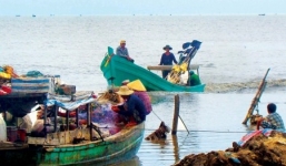 Ngư dân lại 'sập bẫy' thương lái Trung Quốc