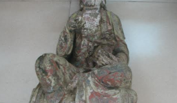 Đang làm đường, phát hiện hàng loạt tượng Phật cổ bằng đồng