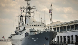 Lầu Năm Góc: Tàu tình báo Nga áp sát vùng biển của Mỹ