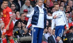 Thắng trận, Mourinho vẫn giương cờ trắng