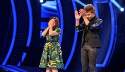 Minh Thùy khóc khi vượt qua Đông Hùng vào chung kết Idol