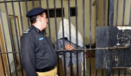 Giết hại 3 nam thanh niên đồng tính để chống tình dục đồng giới