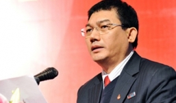 Ông Phạm Huy Hùng khóc rời VietinBank