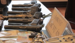 Hành trình vây bắt đối tượng trộm súng, đạn trại giam