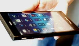 BlackBerry Z3 ra mắt với giá bán ấn tượng là 3,8 triệu đồng