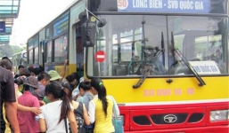Xe buýt Hà Nội đồng loạt tăng giá vé