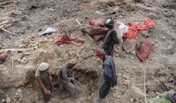 Lở đất kinh hoàng ở Afghanistan: Hơn 2.100 người đã chết