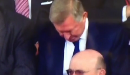 Sir Alex lại buồn ngủ khi xem MU thi đấu