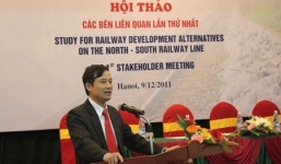 Nghi án nhận hối lộ 16 tỷ: Bắt Phó TGĐ Tổng Cty đường sắt