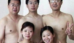 'Ăn vụng' với bồ nhí, quan chức lộ ảnh nóng